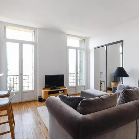 Superb Flat With Sea View In The Former Grand - Welkeys *